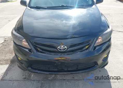 2011 Toyota Corolla S z USA, uszkodzony, nr VIN 2T1BU4EE1BC640283